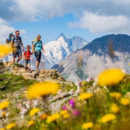 hiking paths for the whole family in the region grossglockner-heiligenblut