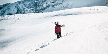 In Hinterstoder gibt es tolle Möglichkeiten, den Skispaß auch abseits der Pisten zu erkunden.  | © Oberoesterreich Tourismus GmbH, Stefan Mayerhofer